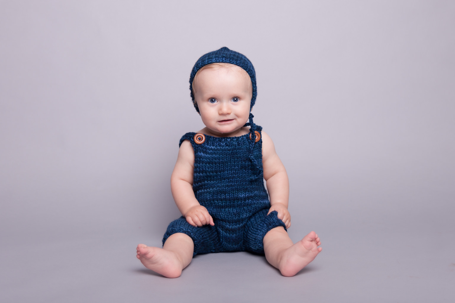 baby photographer edinburgh, professional baby photographs by beautiful bairns photography
