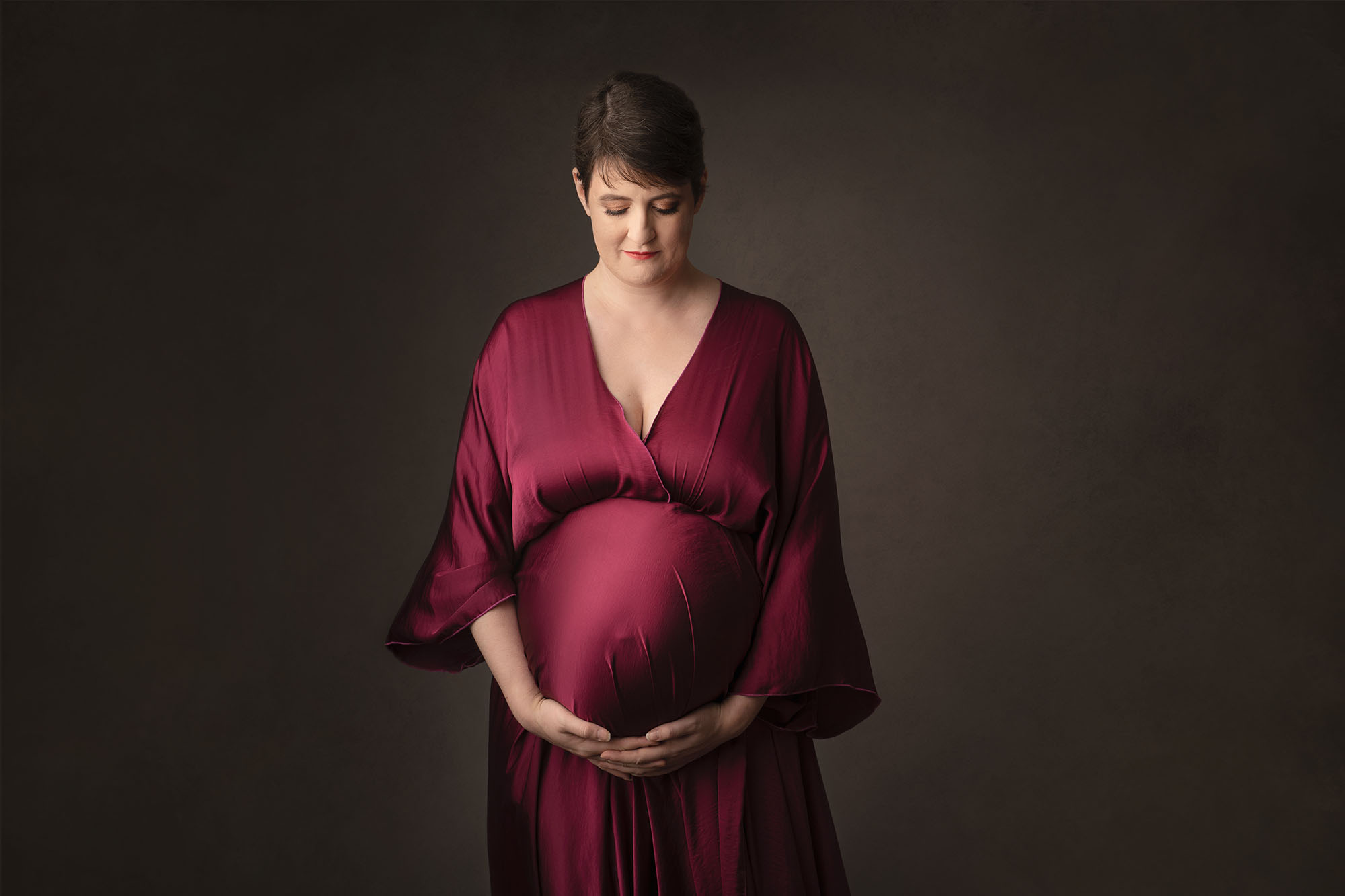 professional maternity portrait by maternity photographer Beautiful Bairns photography Scotland